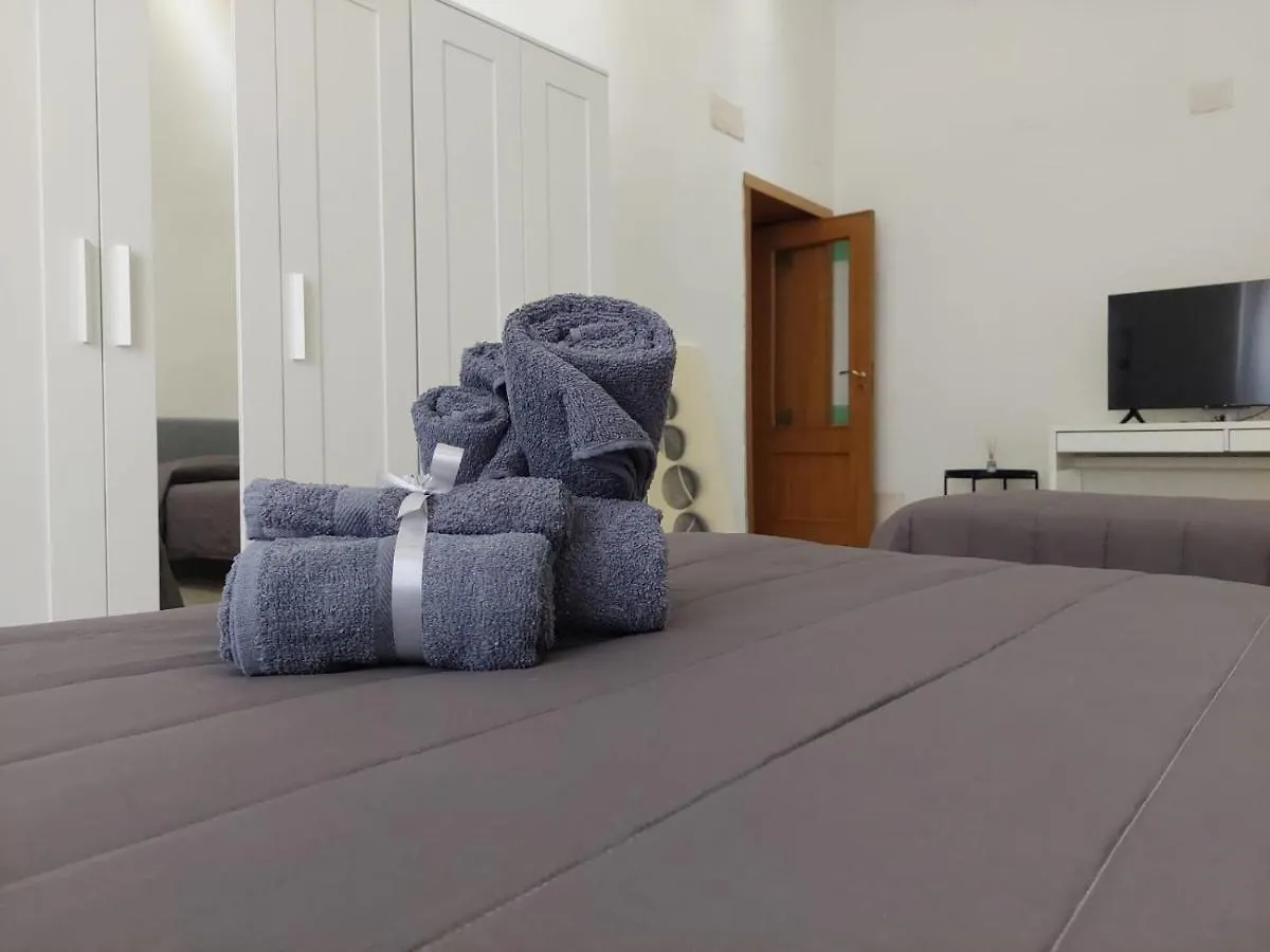 Urania'S Apartment Naples Italy